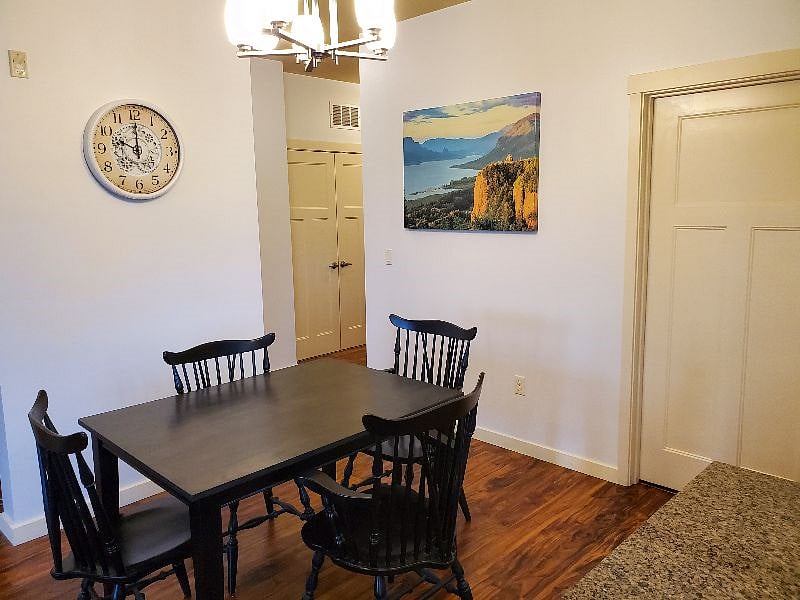 Furnished Finder property 453967_1 photo 5