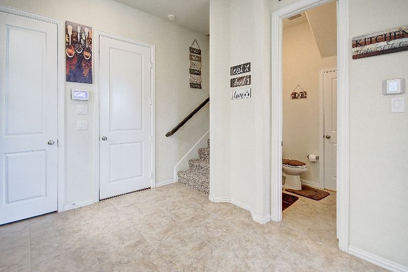 Furnished Finder property 453976_1 photo 4
