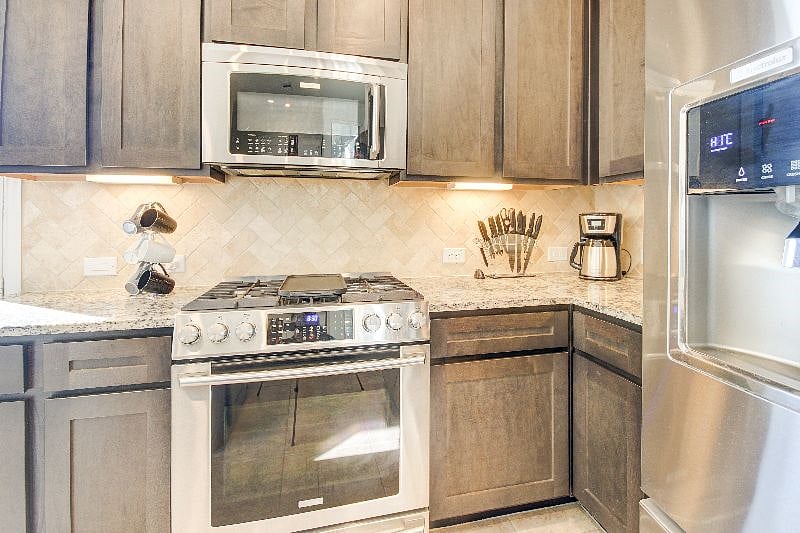 Furnished Finder property 453976_1 photo 13