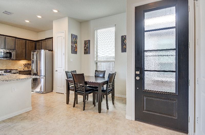 Furnished Finder property 453976_1 photo 19
