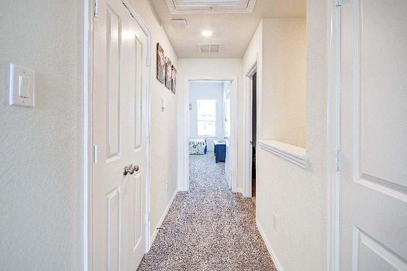 Furnished Finder property 453976_1 photo 35