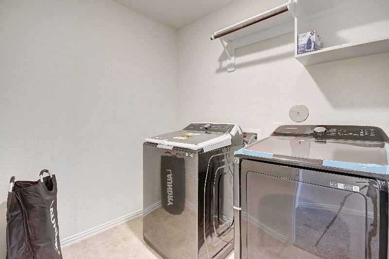 Furnished Finder property 453976_1 photo 41