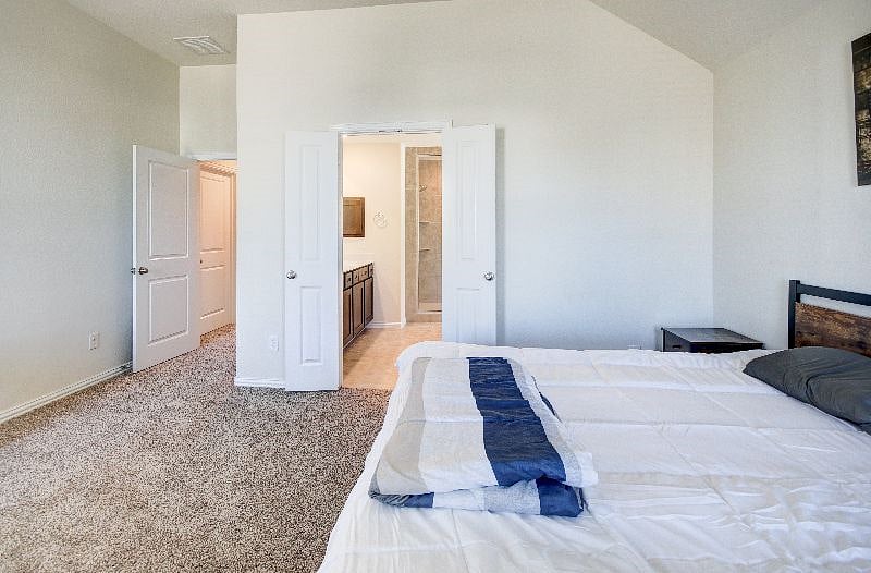 Furnished Finder property 453976_1 photo 45