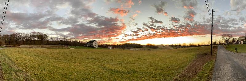 View of the sky in the evening.