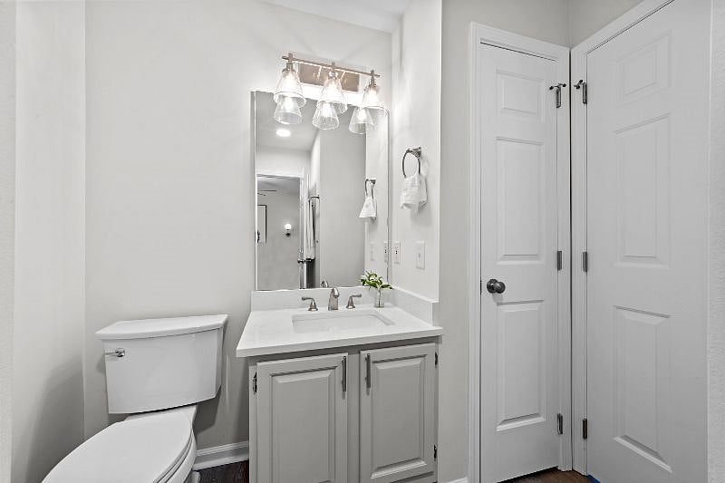 Furnished Finder property 454172_1 photo 20
