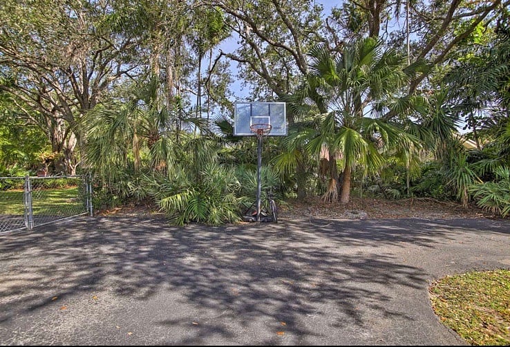 Furnished Finder property 454176_1 photo 9