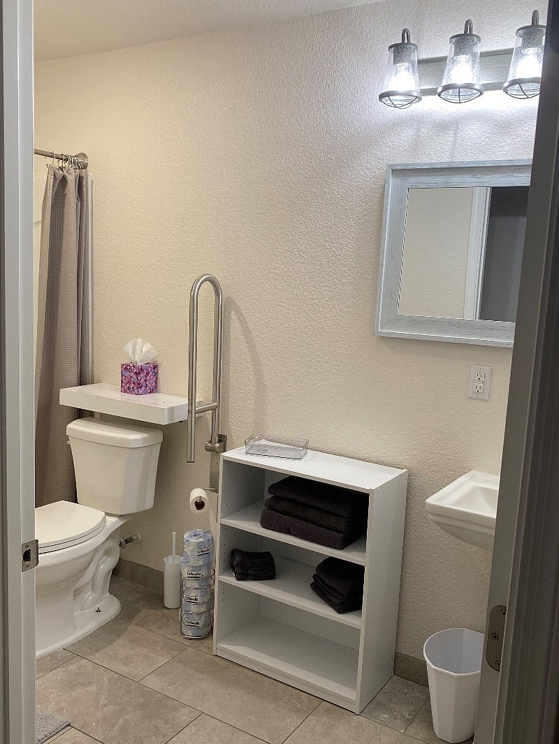 Furnished Finder property 454202_1 photo 20
