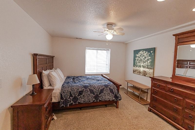 Furnished Finder property 454216_1 photo 11
