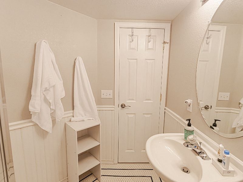 Furnished Finder property 454216_1 photo 16