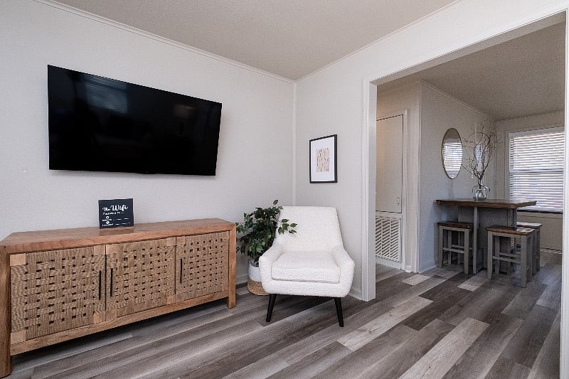 Furnished Finder property 454217_1 photo 9