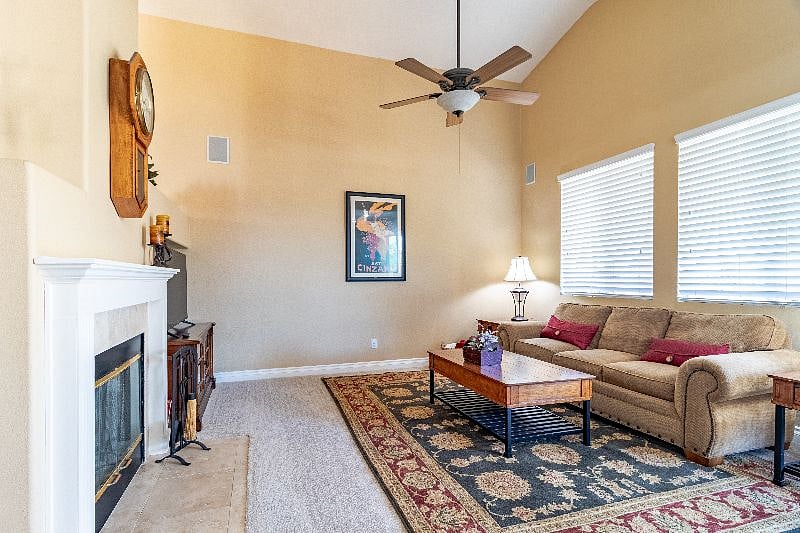 Furnished Finder property 454227_1 photo 6