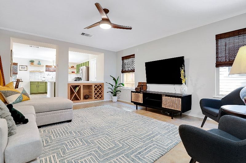 Furnished Finder property 454236_1 photo 6