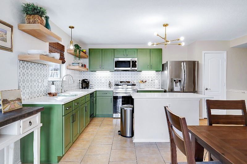 Furnished Finder property 454236_1 photo 17