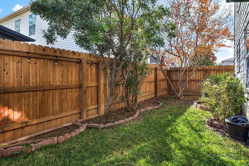 Furnished Finder property 454236_1 photo 34