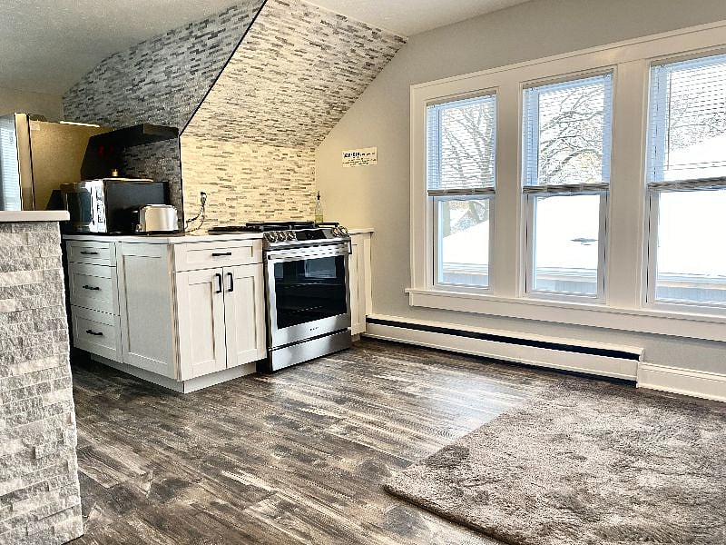 Furnished Finder property 454271_1 photo 10