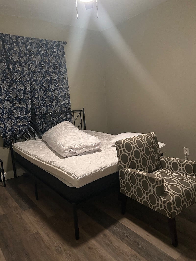 Furnished Finder property 454283_1 photo 6