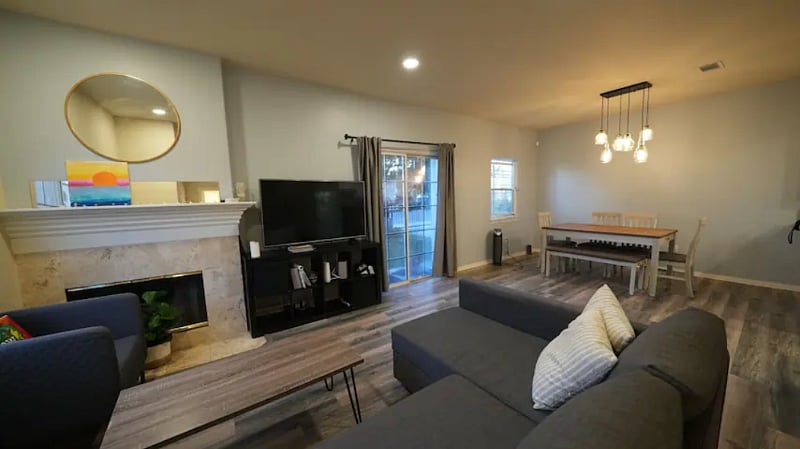 Furnished Finder property 454308_1 photo 13
