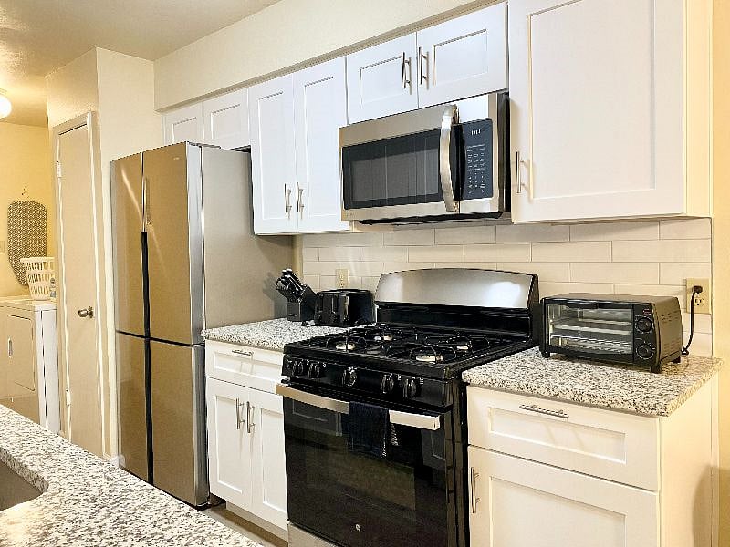Furnished Finder property 454360_1 photo 12