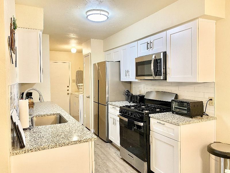Furnished Finder property 454360_1 photo 13
