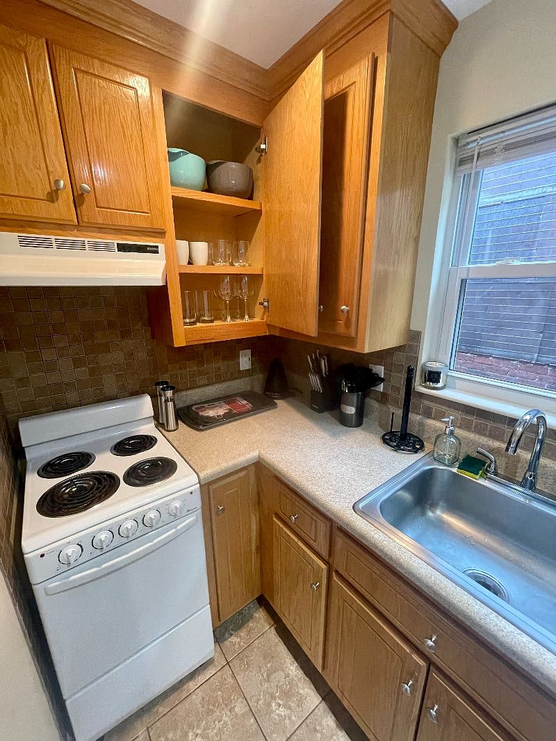 Furnished Finder property 454378_1 photo 15