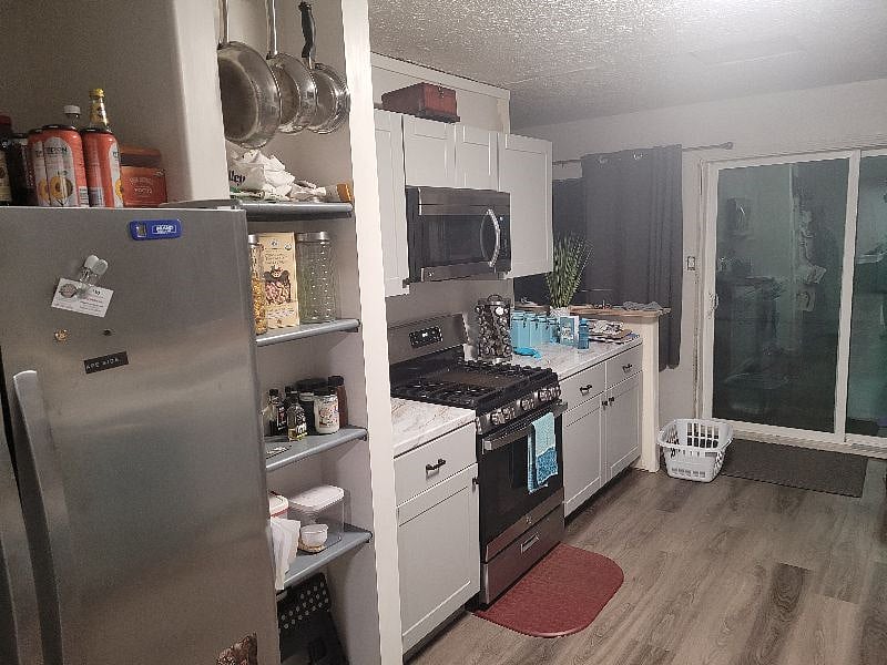 Furnished Finder property 454383_1 photo 3