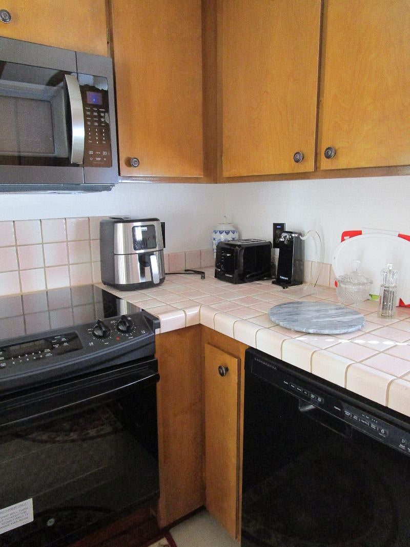 Furnished Finder property 454437_1 photo 4