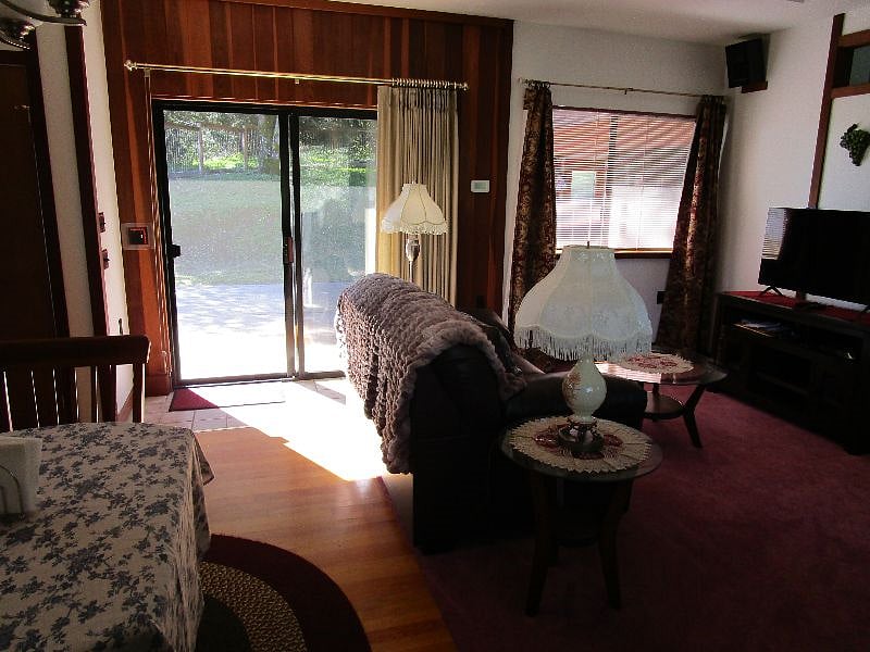 Furnished Finder property 454437_1 photo 15