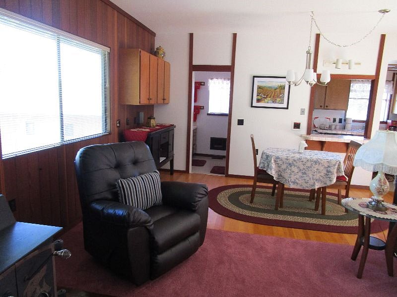 Furnished Finder property 454437_1 photo 10