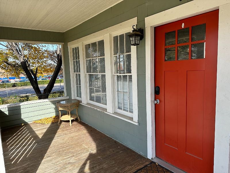 Furnished Finder property 454491_1 photo 20