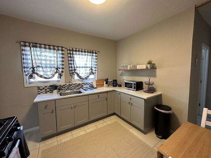 Furnished Finder property 454491_1 photo 15