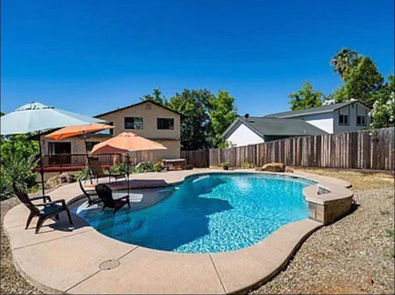 Furnished Finder property 454524_1 photo 25