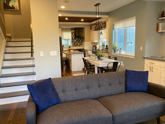 Open Concept - Watch TV from kitchen/dining table!