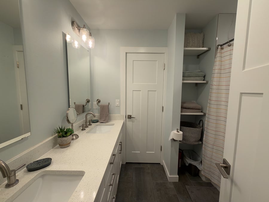 Shared "Jack and Jill" style downstairs full bathroom
