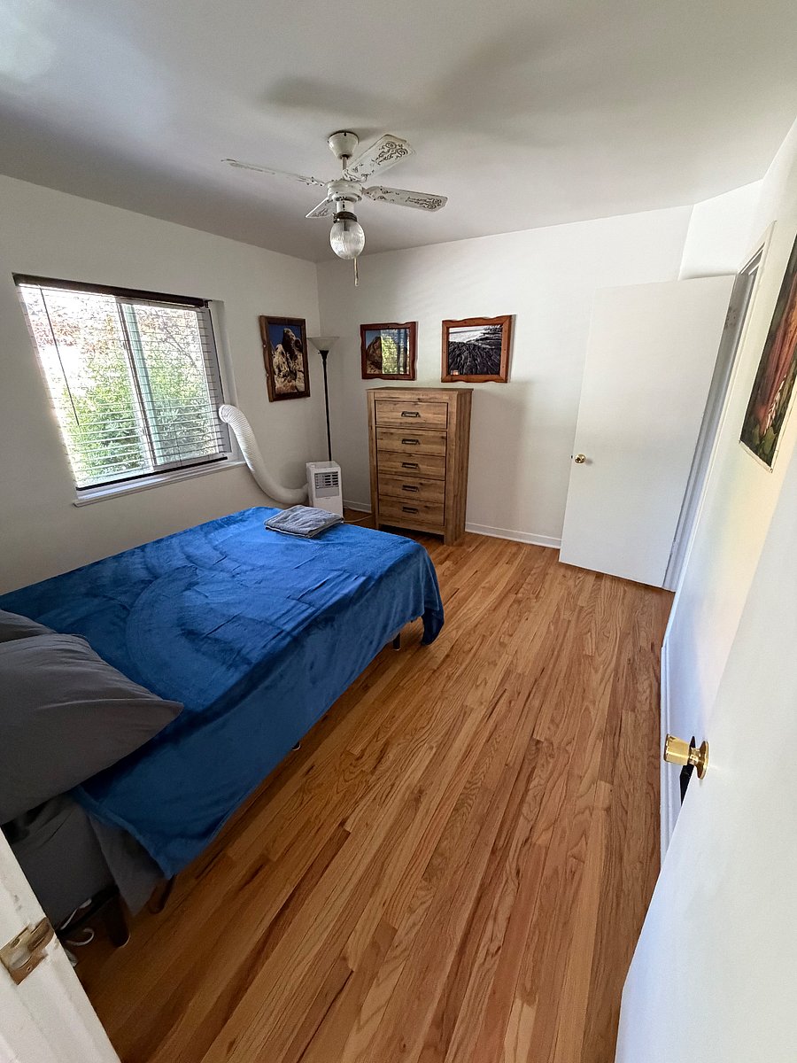 Bedroom with full size mattress view #2
