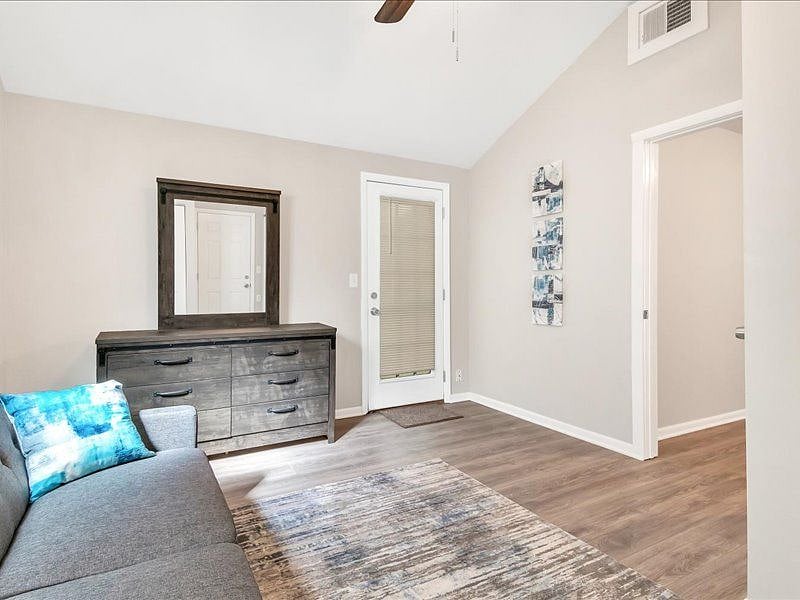 Furnished Finder property 454745_1 photo 8