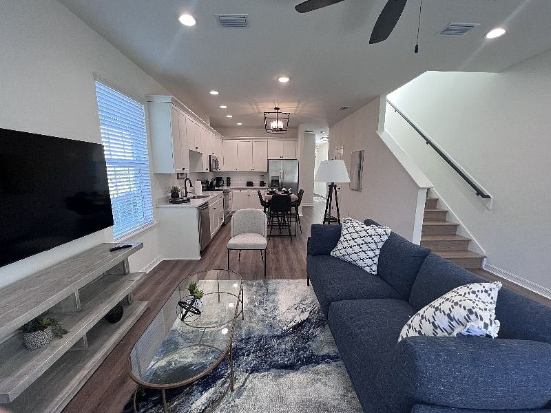 Furnished Finder property 454774_1 photo 7