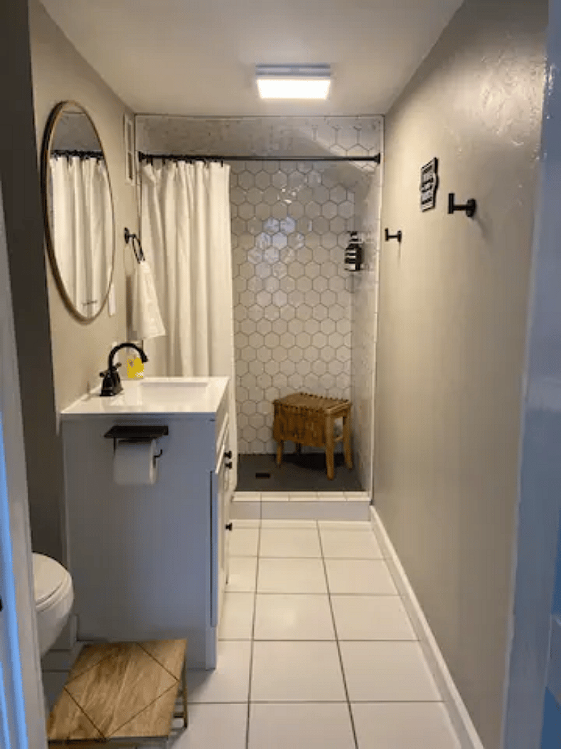 Full bathroom located on the 2nd floor