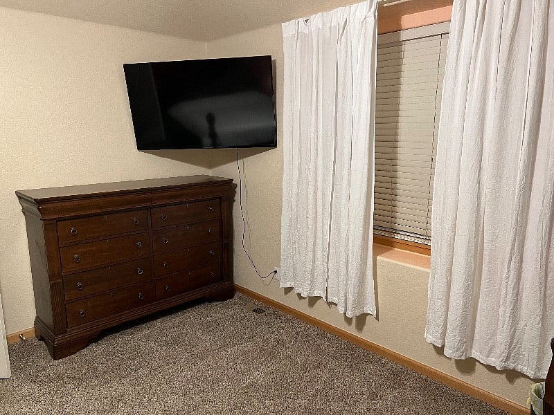 Master Bedroom Picture 3
