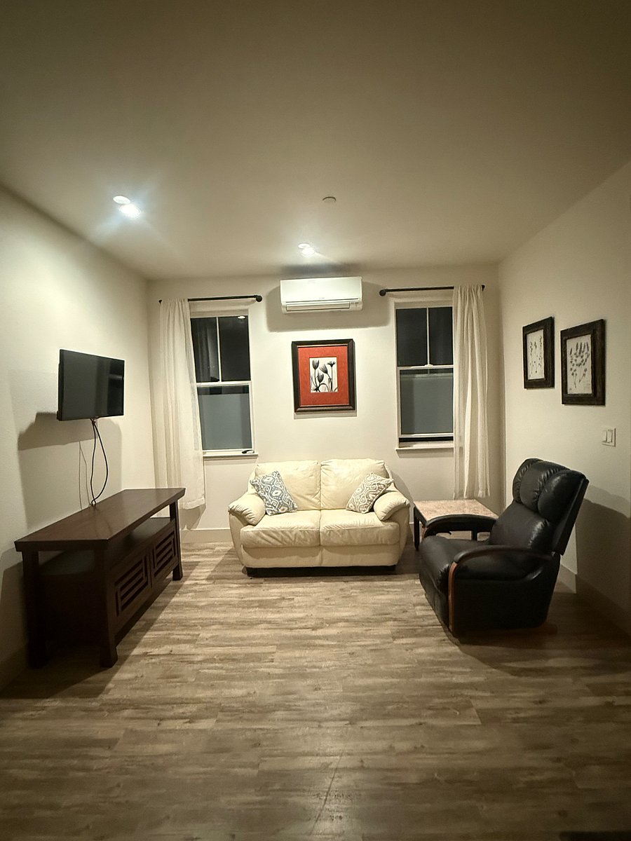 Furnished Finder property 454913_1 photo 5