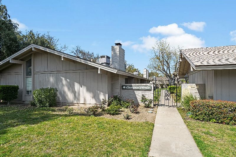 Furnished Finder property 454938_1 photo 30