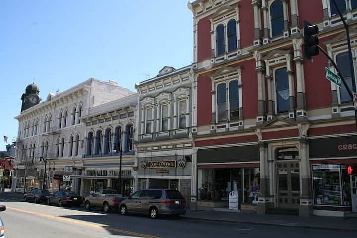 Petaluma downtown