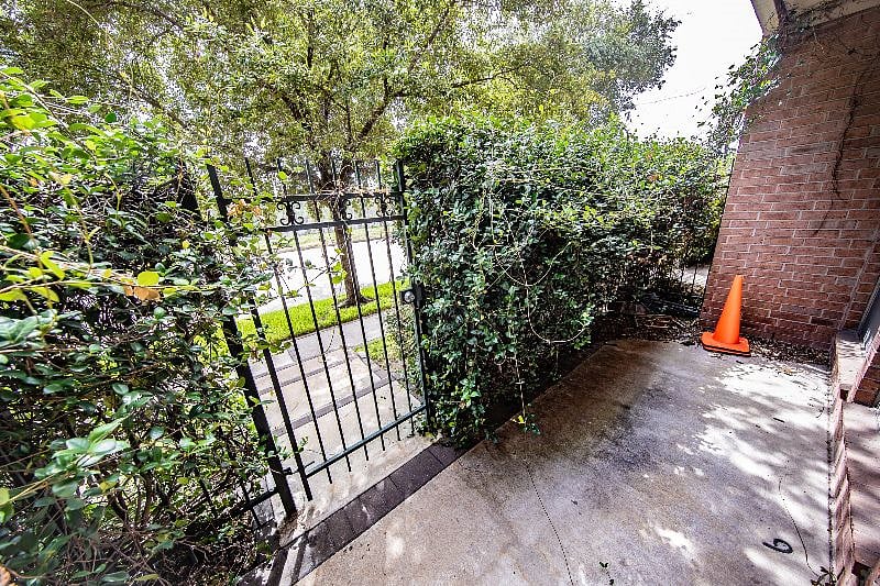Furnished Finder property 454988_1 photo 16