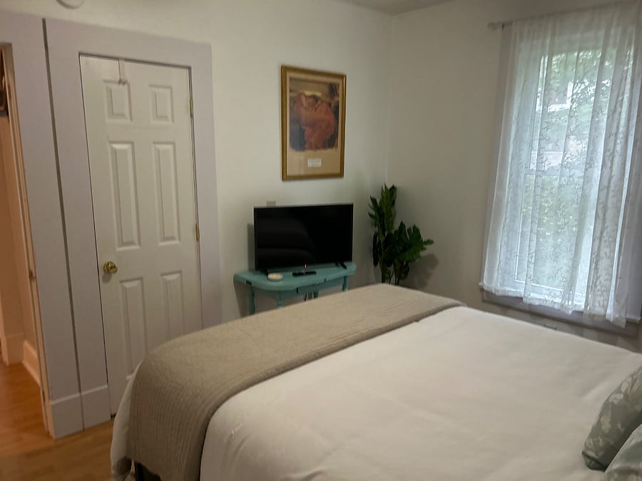 Furnished Finder property 454991_3 photo 11
