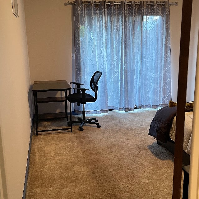 Furnished Finder property 454993_1 photo 4