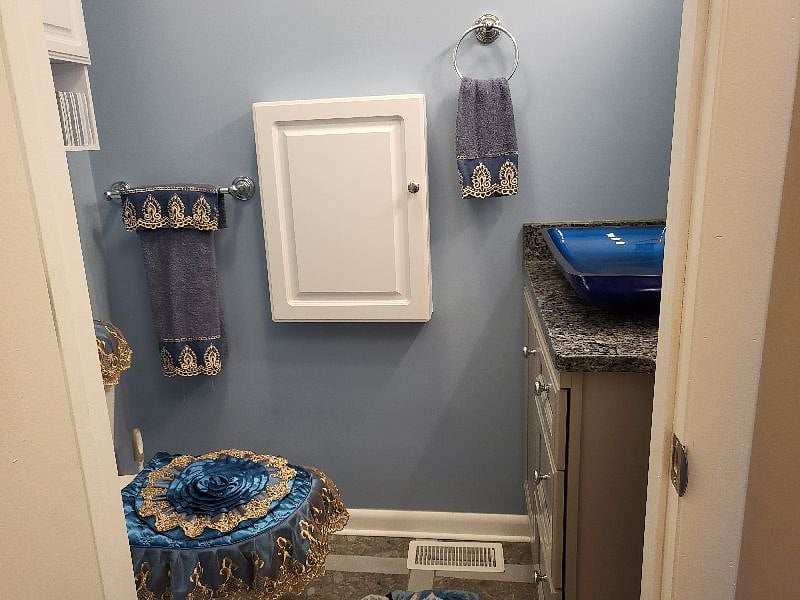 Furnished Finder property 455031_1 photo 3