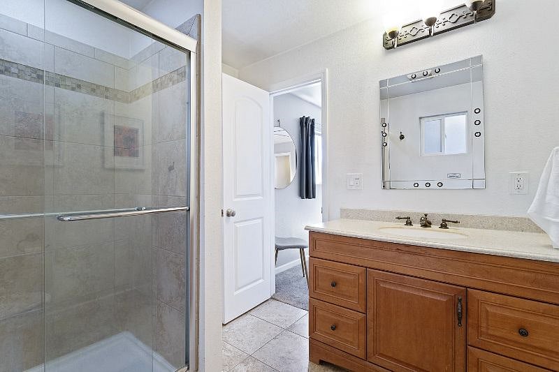 Furnished Finder property 455093_1 photo 11