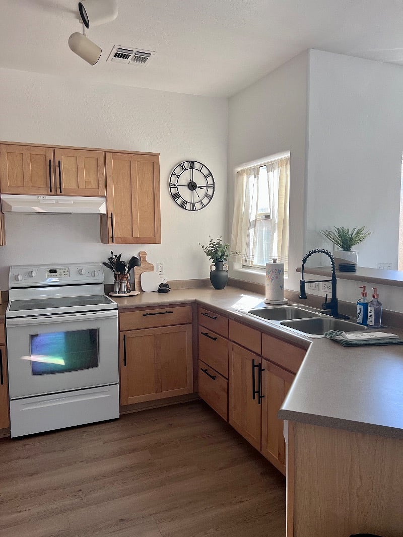 Furnished Finder property 455119_1 photo 12