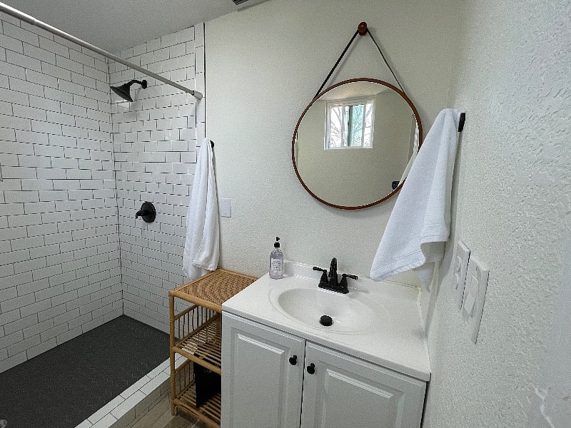 Furnished Finder property 455130_1 photo 9