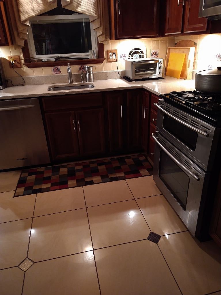 Furnished Finder property 455143_1 photo 4