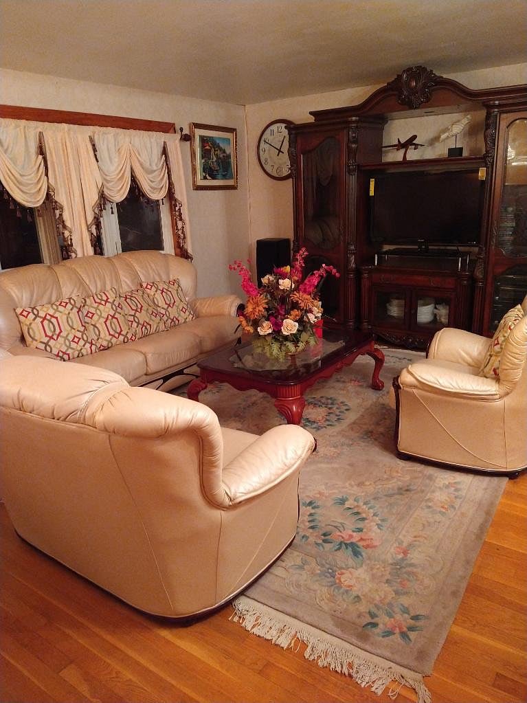 Furnished Finder property 455143_1 photo 9